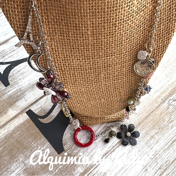 SILVER MULTI CHARMS STATEMENT PENDANTS NECKLACE - Picture 2 of 7